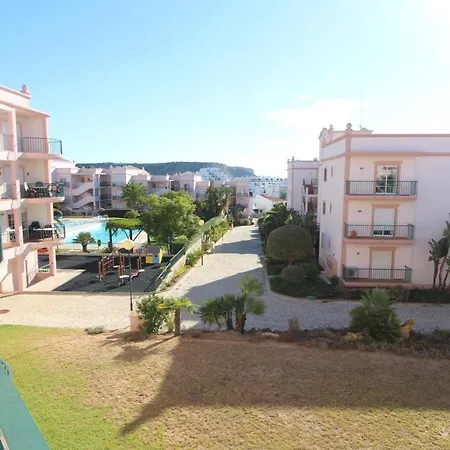 Casas - St 116, 2bed/2bath, Air Con, Shared Pool, Sea View *